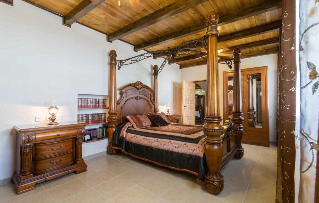 Casa Rural La Del Alba Seria Argamasilla de Alba Buitenkant foto